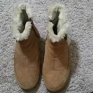 Easy spirit ankle boots